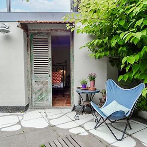 Deluxe Studio